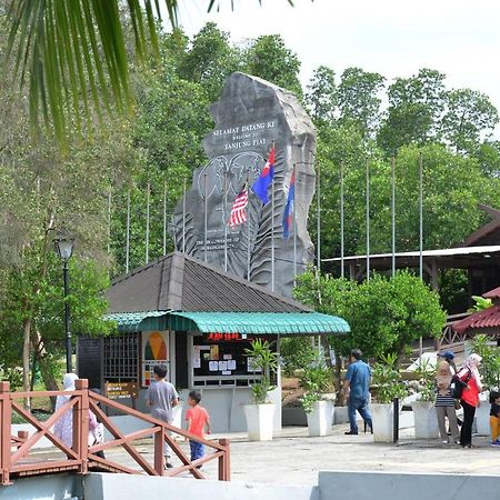 Pulai Spring Resort Kampung Kangkar Pulai Exteriör bild