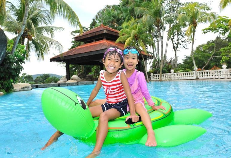 Pulai Spring Resort Kampung Kangkar Pulai Exteriör bild