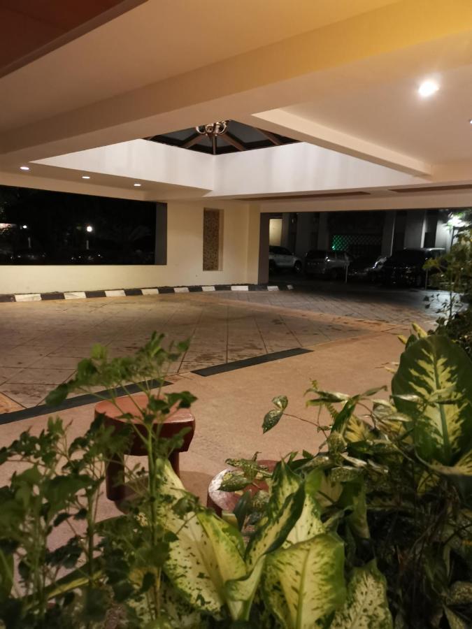 Pulai Spring Resort Kampung Kangkar Pulai Exteriör bild